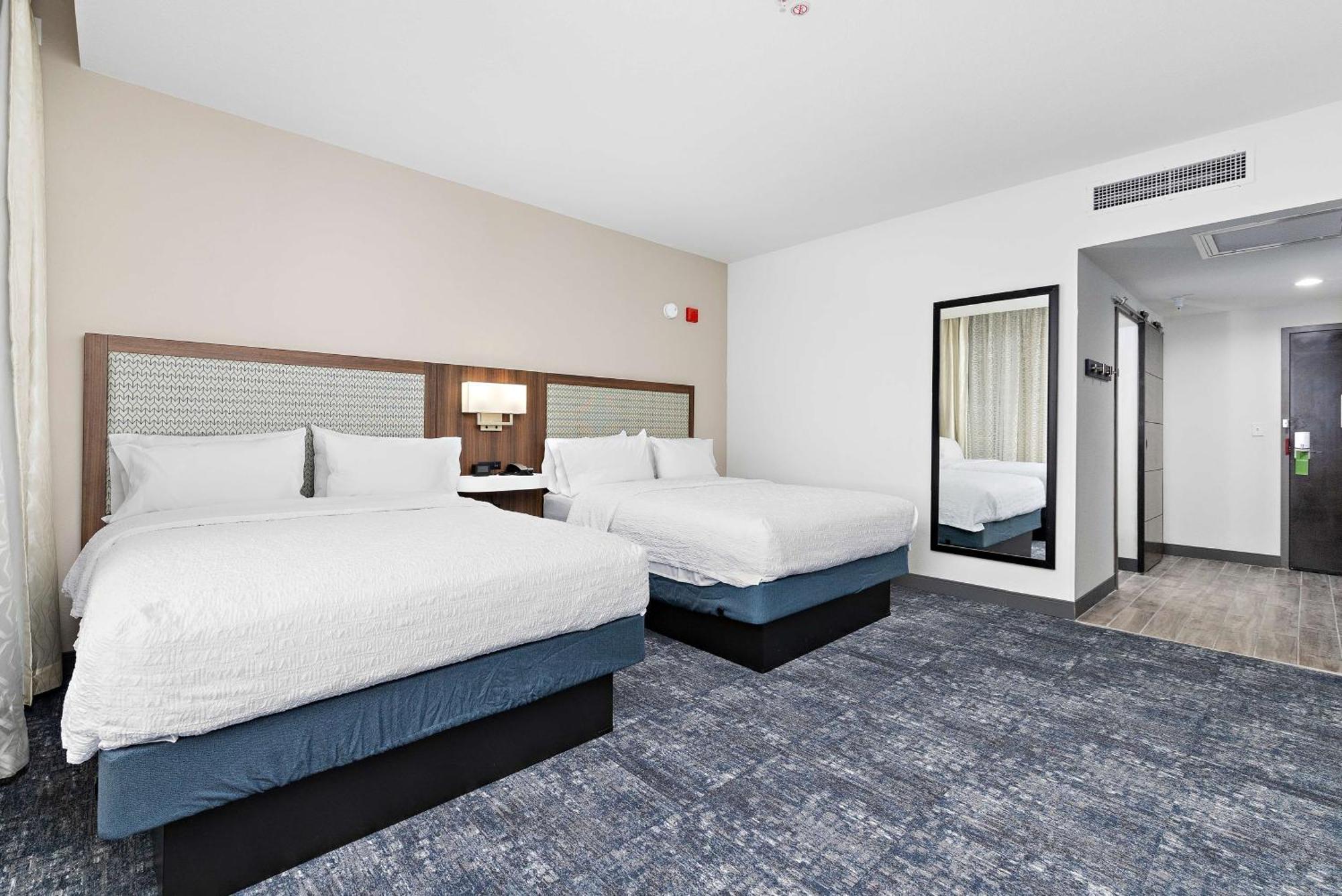Hampton Inn Kansas City - Downtown Financial District Exterior foto